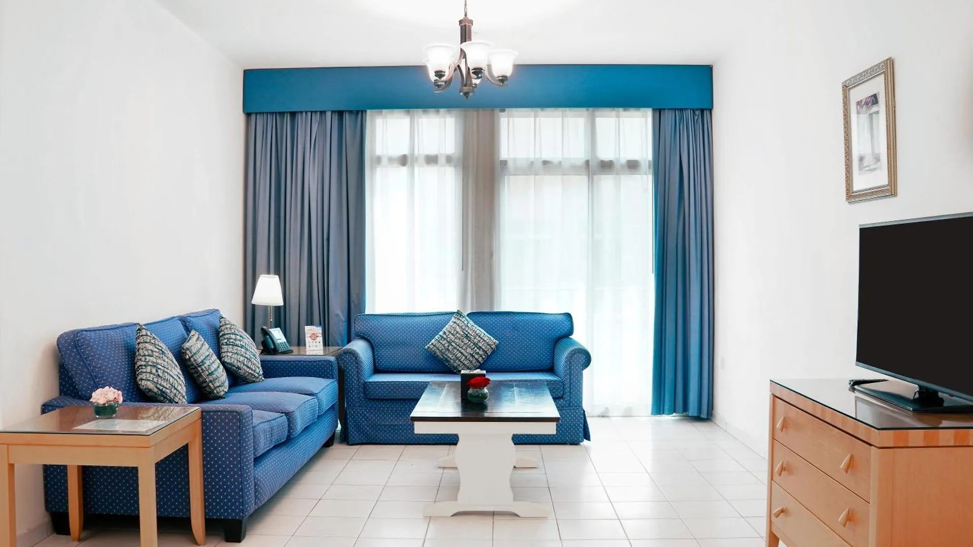 Swissotel Al Murooj Ντουμπάι 5*,  Ηνωμένα Αραβικά Εμιράτα