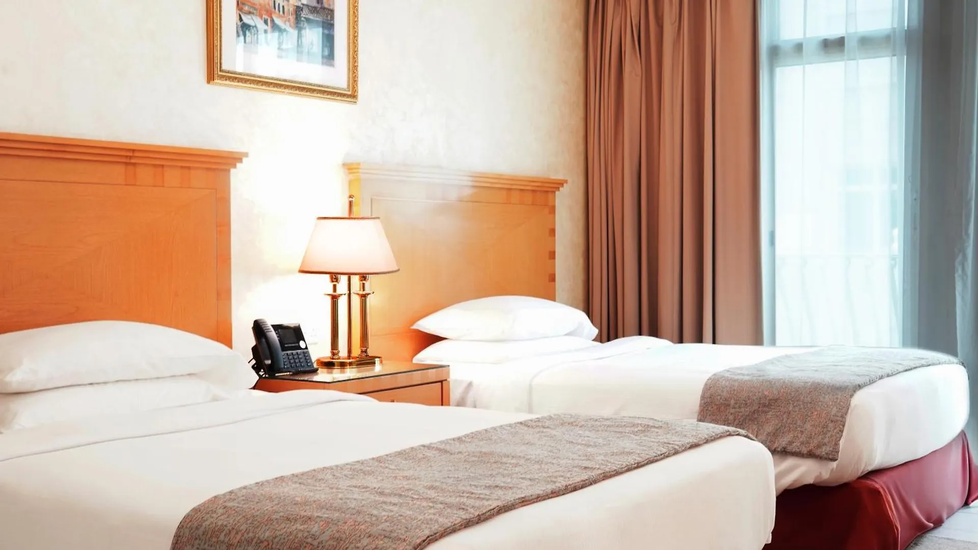 Swissotel Al Murooj Dubai Hotel