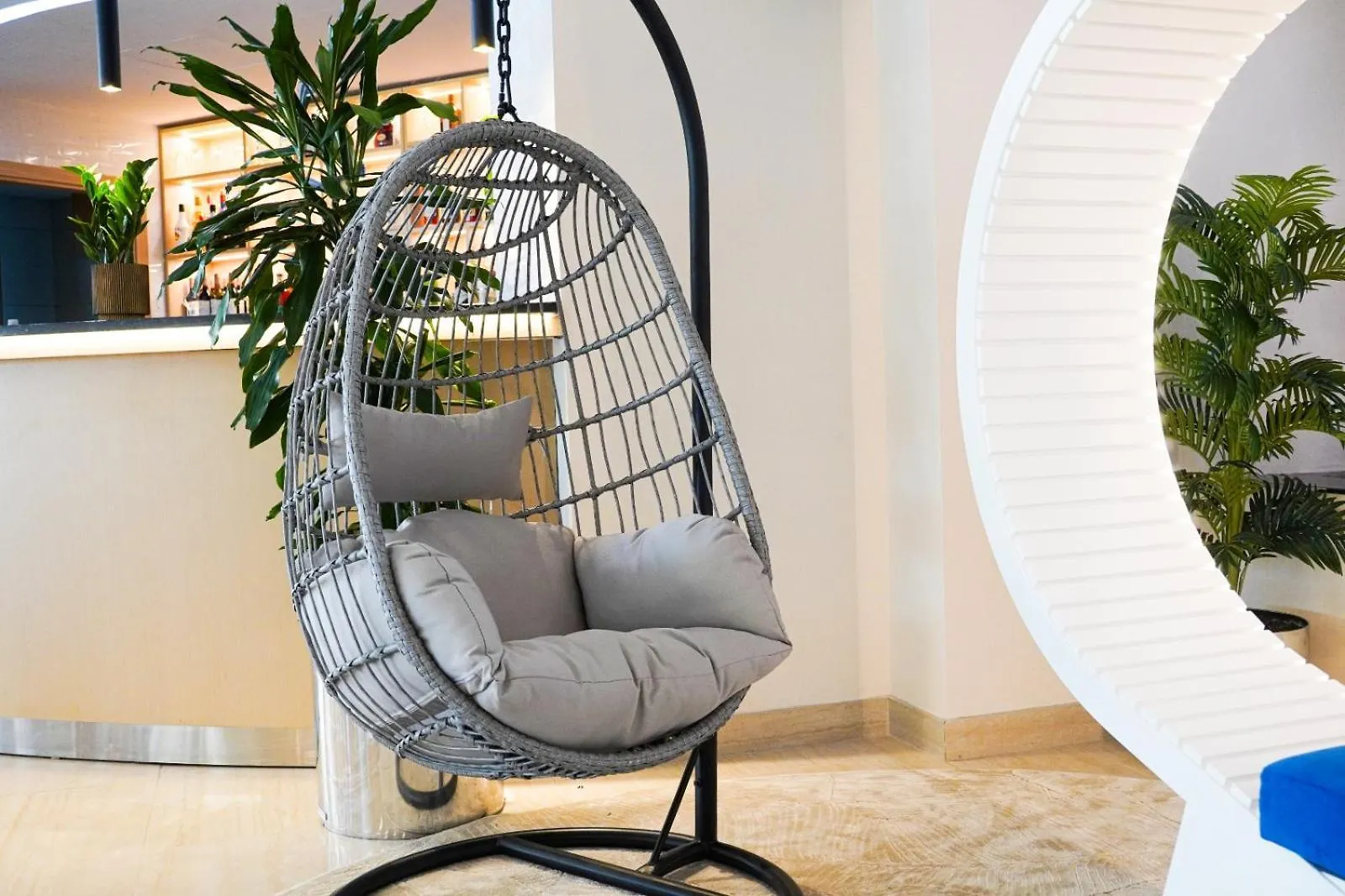 Swissotel Al Murooj Ντουμπάι 5*,