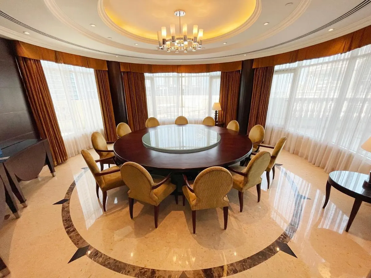 Swissotel Al Murooj Dubái