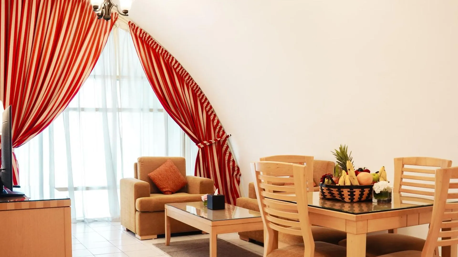 Swissotel Al Murooj Dubai Otel