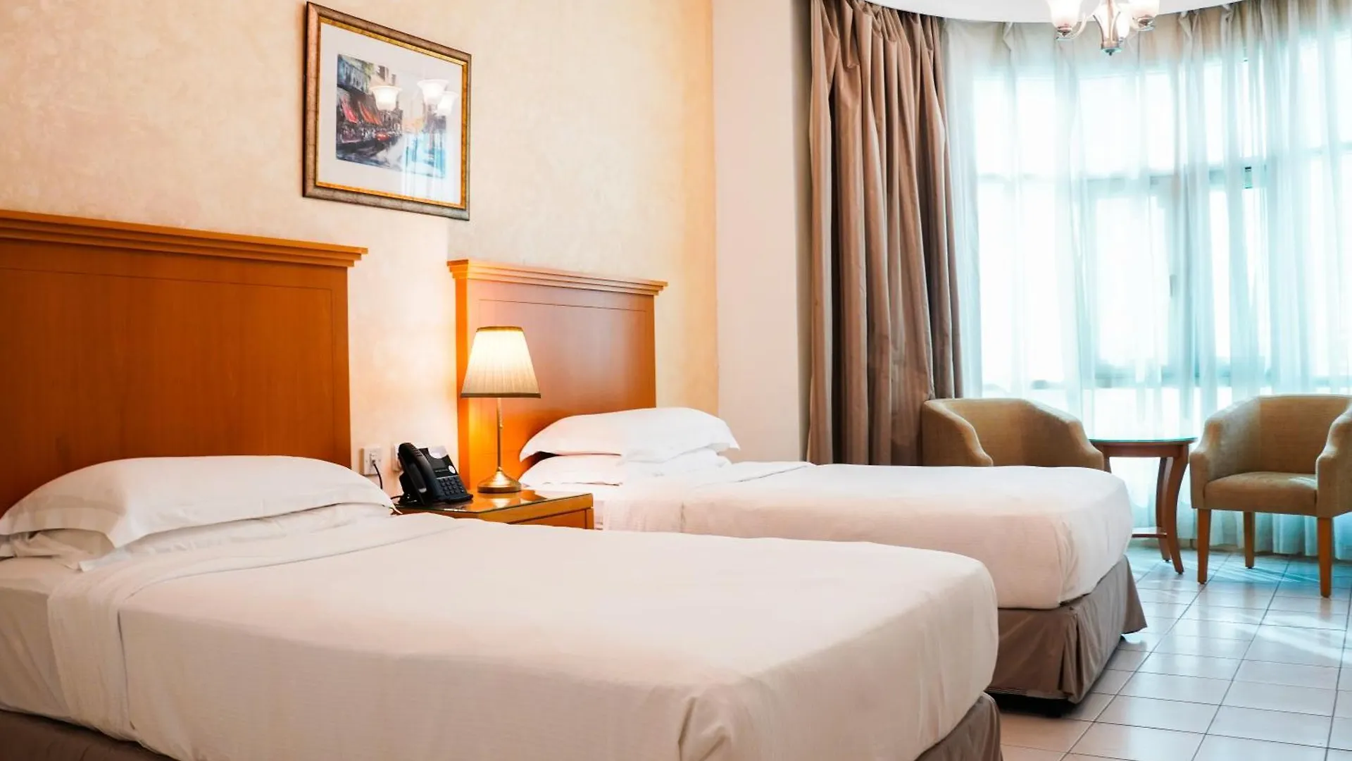 Swissotel Al Murooj Dubai
