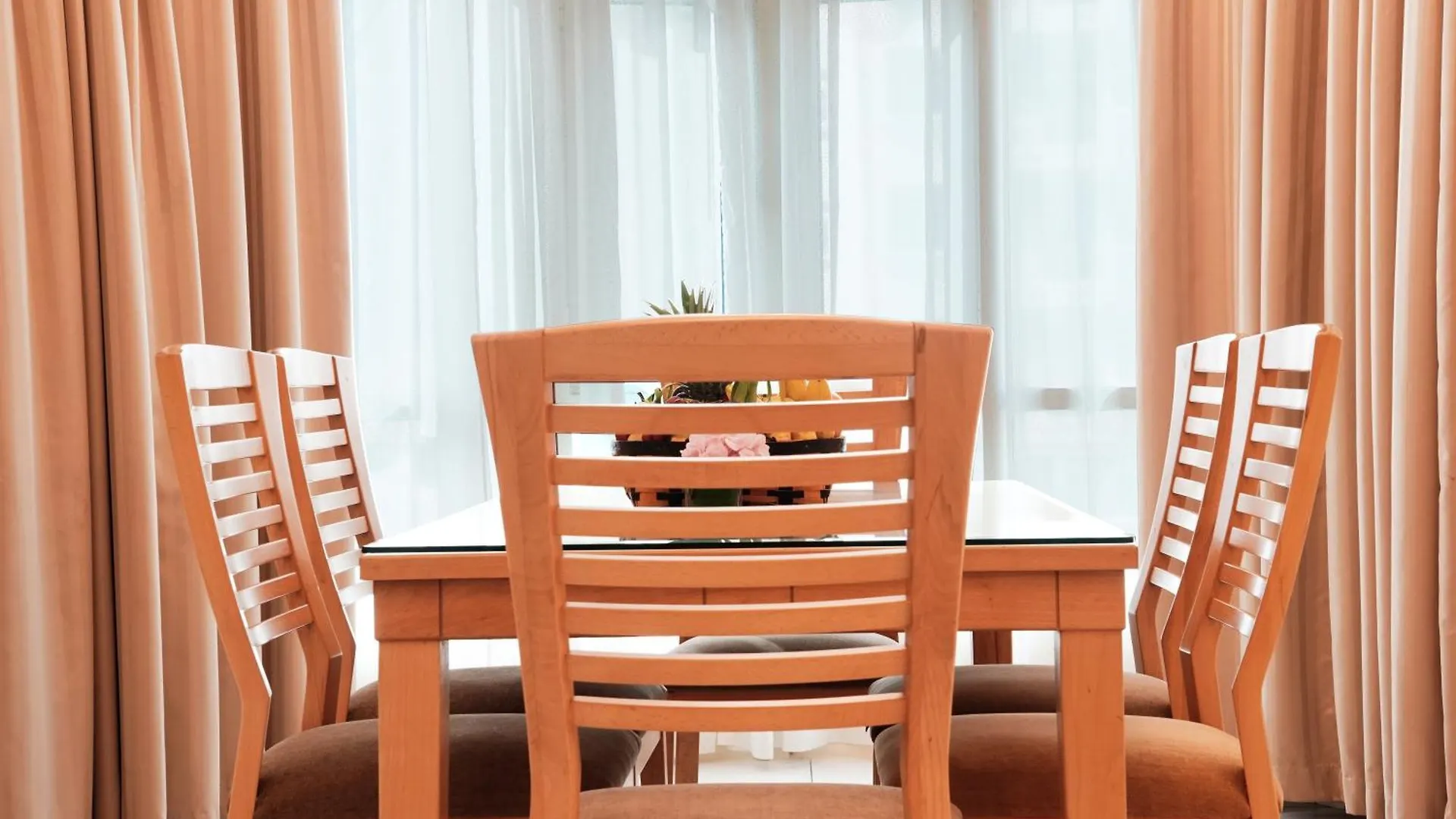 Hotel Swissotel Al Murooj Dubai